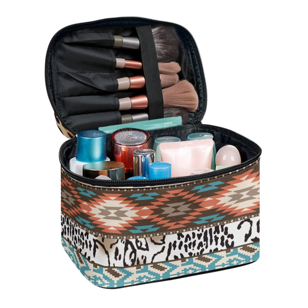 Polyester Multifunctional Large Capacity Makeup Bag Lightweight Geometric & Leopard