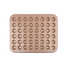 Forma para mini muffins com 48 cavidades, resistente e ideal para assar sobremesas. Presente perfeito para entusiastas da confeitaria e profissionais.
