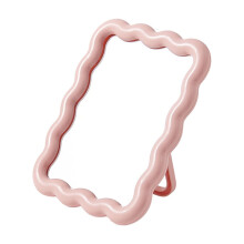 Opvouwbare make-upspiegel in golfvorm, 17 x 13,5 cm, roze, draagbaar en ophangbaar, geschikt voor op reis en gebruik op de kaptafel.