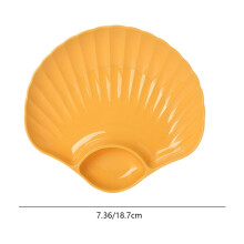Farfurie de plastic în formă de scoică – 19x18cm, galbenă, 1 buc.