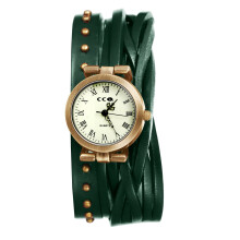 Analog Quartz Leather Strap Watch for Women:Halloween Retro Motorcycle Watch with Round Dial Roman Numer Scale Double Wrap Strap for Women