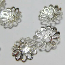 1000 pcs 9mm Filigree Flower Bead Caps Dull Silver