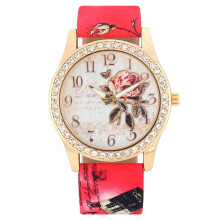 Modieus dameshorloge met strasssteentjes, casual horloge met rozenpatroon en quartz uurwerk, rood.