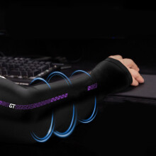 ESports Gaming Sleeve Reduces Friction Absorbs Sweat Cooling Effect Thumbholes for Extended Gaming Sessions M