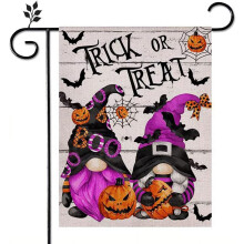 Drapeau de jardin d'Halloween 12x18 double face, drapeaux de jardin à rayures verticales en toile de jute avec gnomes violets, décorations