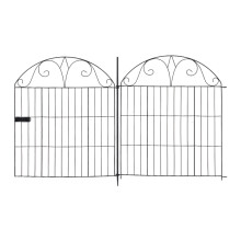 4 Panels + Gate Black Garden Fence with Lockable Gate 70x81cm Metal Pet Barrier