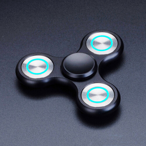 Μεταλλικό φωτιζόμενο Fidget Spinner με LED - Μπομπονιέρα για πάρτι με άφθονο φως