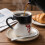 Temperaturempfindliche Keramiktasse, 325 ml, mit herzförmigem 7