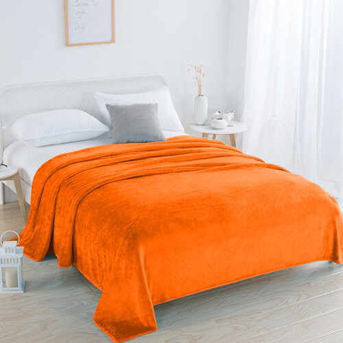 Couverture duveteuse orange 99 x 150 cm 1