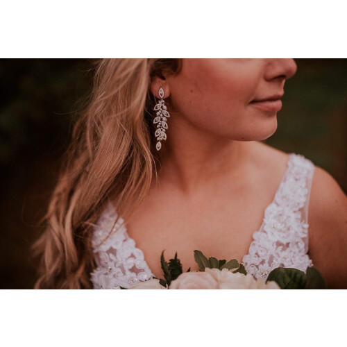 Σκουλαρίκια με κρεμαστά κοσμήματα Radiant Bridal: Λάμψη με στρας από κρύσταλλο CZ, 2