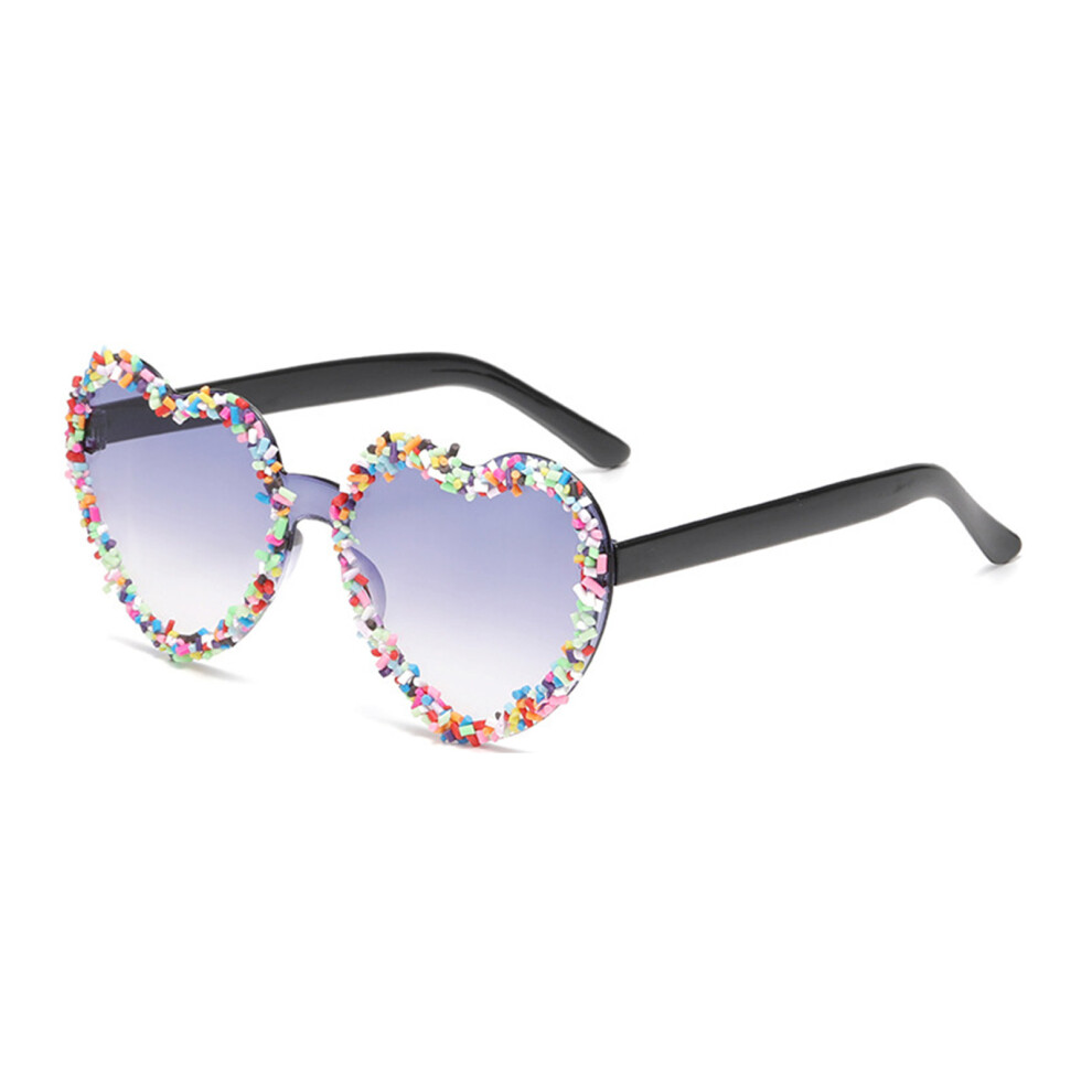Roc-Electron Gray (Gradient ) Heart-Shape Women\'S Sunglasses For Beach & Vacation