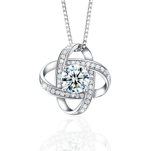 Collana con ciondolo a forma di quadrifoglio Silver