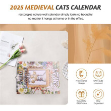 2X Calendrier des Chats Médiévaux 2025 Calendrier des Chats Bizarres Calendrier Mural Drôle Cadeaux Du Nouvel An pour la Décoration de la Maison