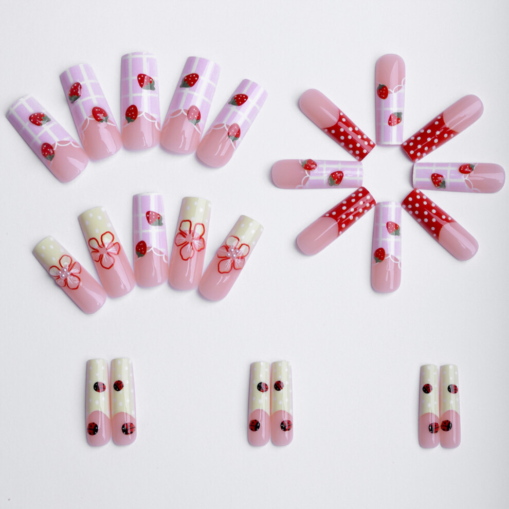 Creation-3C Strawberry Polka Dot Fake Nails - 24Pcs