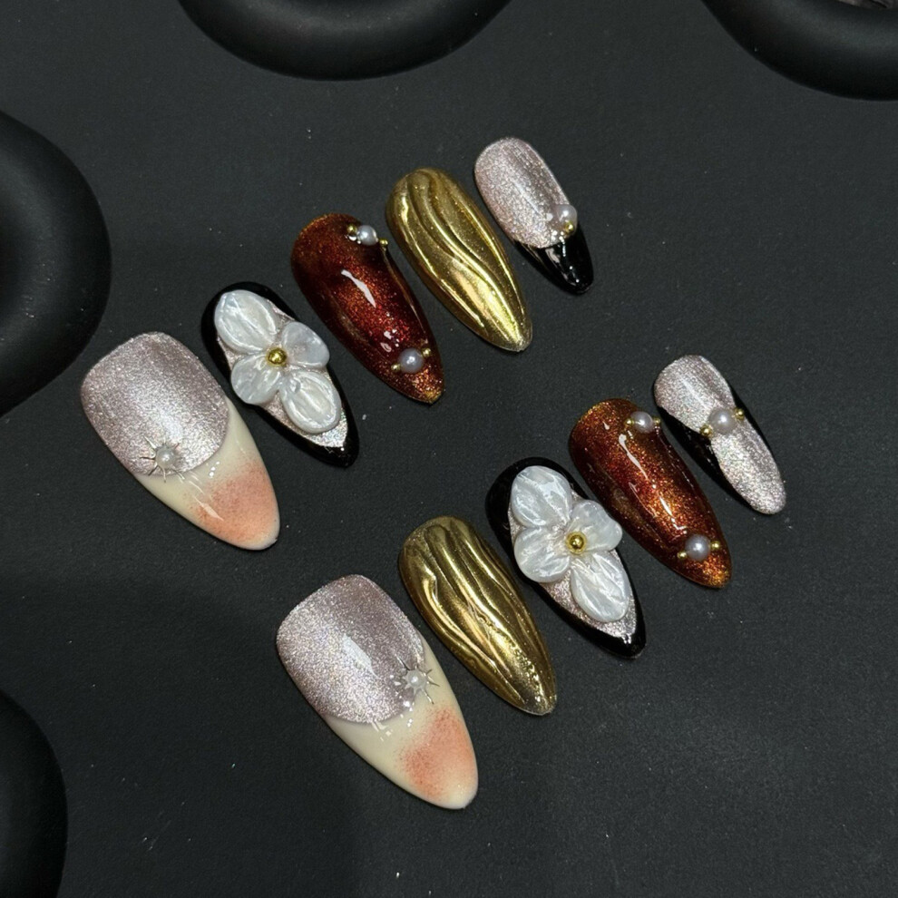 Roc-Electron (M) 10Pcs Glossy Cat Eye Fake Nails With Flower Decor