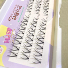 (Girl Group 03) Faux Cils Volumes Naturels Salon