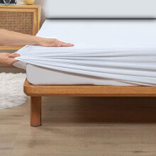 Luxe matrasbeschermer van biologisch katoen, met diepe hoeken voor een tweepersoonsmatras, geruisloze, aansluitende matrashoes, ademend en geluidsarm.