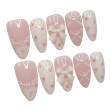 (L) Cream Floral Almond Fake Nails - 10PCS