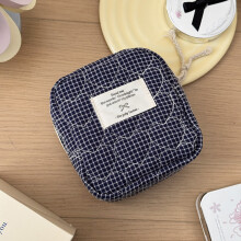 (Blue) Women\'s Quilted Heart Plaid Sanitary Pouch