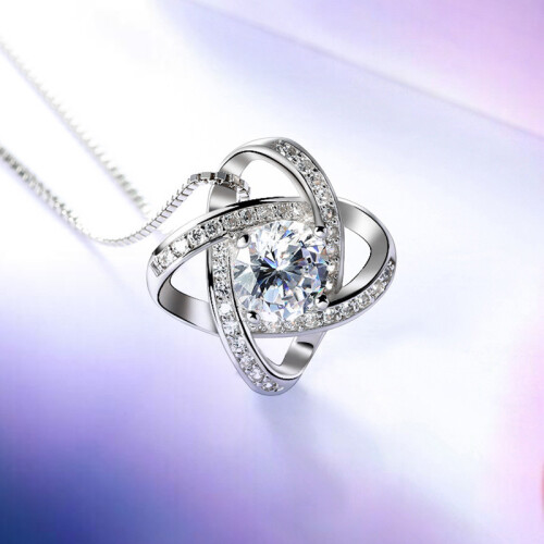 Collana con ciondolo a forma di quadrifoglio Silver 2