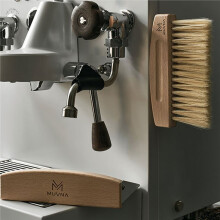 MUVNA Espresso Cleaning Brush Set, A Wood Handle Cleaning Brush & Dustpan, Coffee Bar Brush, Horsehair/Nylon Fiber B