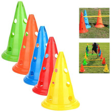 Conuri de slalom pentru antrenament sportiv, design durabil, gol, conuri non-toxice, în culori strălucitoare, rezistente la vânt și plastic moale