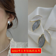 High-Quality S925 Sterling Silver Stud Earrings - Vintage, Niche Design, Elegant and Sophisticated Ear Jewelry