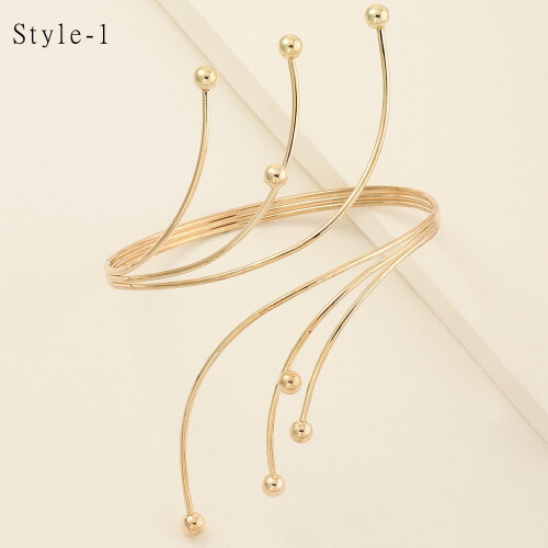 Goldenes Herz-Armband aus Legierung