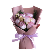 Buquê de rosas artificiais roxas com hastes longas – para casamentos e eventos.