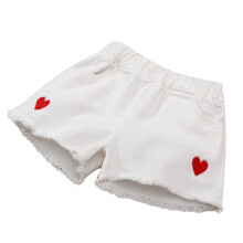 Små børn piger denimshorts med rå kant, lommer og jeansshorts til piger, klassiske hjerteprint strandbukser, sommer, afslappede jeansshorts, hvide