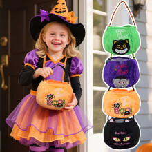 Halloween Candy Bag Accessories,Hand-held Pumpkin Bag,Kindergarten Children's Candy Scene Decoration, Gift Bag, Cloth Bag, Elf Style Handbag