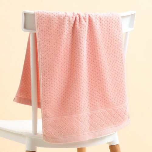 Utopia Towels Medium Bath Towel Lightweight Absorbent Quick