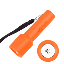 Tóirse LED Tumadóireachta Faoi Uisce, 3000LM, Luminus SST40 20W, IPX8 Uiscedhíonach go 50M, Fad Bhíoma 200M, Infhócasaithe – Ag luí le