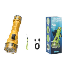 Krachtige LED-verlichting met heldere lichtopbrengst voor onderwaterverkenning, ideaal voor nachtduiken en speleologie.