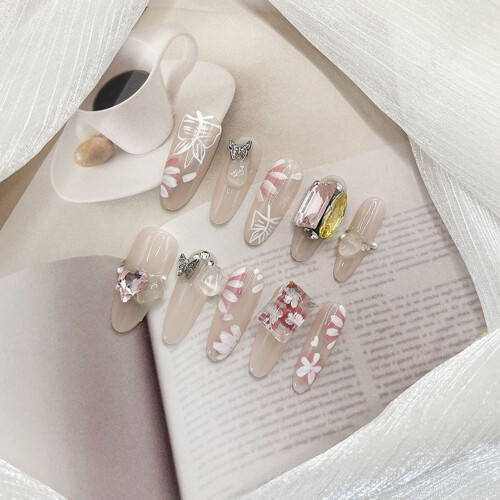 (M) Flower Printed Fake Nails - Chip & Smudge Proof 1