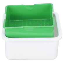 Tofu Press Squeezer PP Water Draining Tool Green White, 16.7x14.6cm
