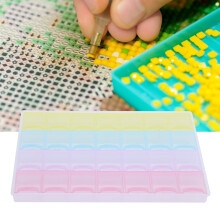 Durable 28-Grid Rhinestone Bead Storage Box, 21.4x16x2cm