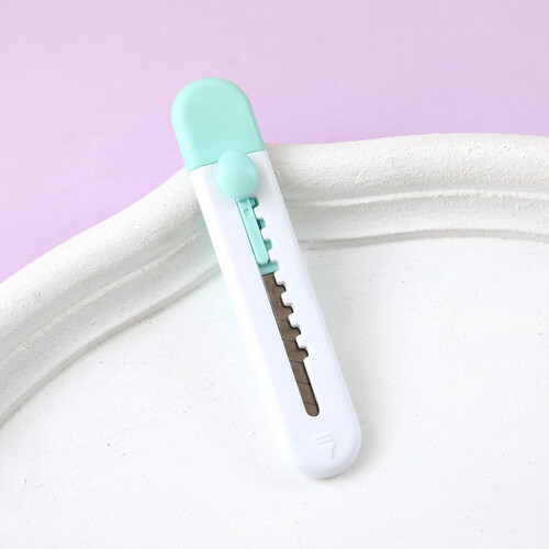Retractable Box Cutter Cute Design 1 Piece 1