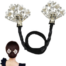 Gearrthóg Gruaige Bláthanna Rhinestone, Dearadh Eireaball Míolta Móra, Déantóir Cnónna Leisciúla, Biorán Gruaige Cleite Gorm Aigéin,