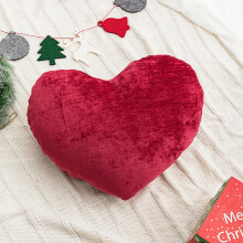 Valentine's Day Heart Throw Pillow – Red Plush Cushion for Sofa, Living Room, Xmas & Holiday Decor (Compatible with All Standard Covers)