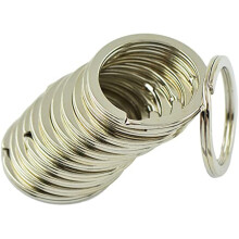 Chaveiro plano de 28 mm, pacote com 12 unidades.
