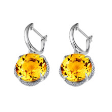 Örhängen i 925 sterlingsilver med kubisk zirkonia