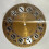 Relógio de parede vintage de alumínio com mostrador de 7 polegadas (180 mm) de diâmetro e numerais arábicos. 3