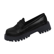 Black Stone Pattern Patent Leather Low Top Platform Loafers British Style Retro Round Toe Casual Shoes Women Outdoor Indoor Footwear Pu Material