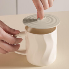 Couvercle coloré anti-fuite pour tasse à thé en céramique