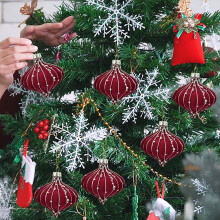 Christmas Ornaments, 6pcs Velvet Green Almond Shaped Glitter Bauble Set Decorative Hanging Ornaments for Christmas Tree Holiday Party Home Decor 2025