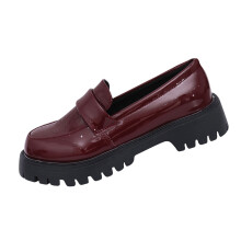 Wine Stone Pattern Patent Leather Low Top Platform Loafers British Style Retro Round Toe Casual Shoes Women Outdoor Indoor Footwear Pu Material