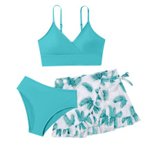 Jentedraktsett med blomstermotiv, 3 deler (størrelse 17-18) – bikinitopp, shorts og skjørt, lysegrønn, sommerstrandtøy og festbadetøy