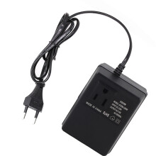 Tragbarer 220V auf 110V Konverter 200W Reise-Netzteil Schwarz