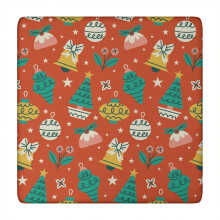 Nappe de Noël extensible carrée de 86 x 86 cm, en tissu spandex infroissable, idéale pour protéger votre table de fête.